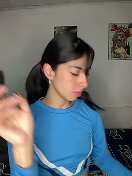 junorise23 online show from 03/05/26, 03:36