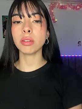 junorise23 online show from 04/13/26, 04:38