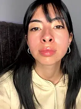 junorise23 online show from 01/13/26, 04:16