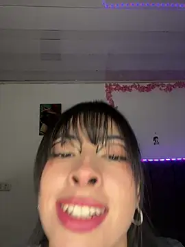 Snapshot of junorise23 chatting on 06/02/26, 04:45 junorise23 online show from 06/02/26, 04:45