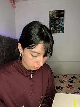 junorise23 online show from 02/12/26, 04:12