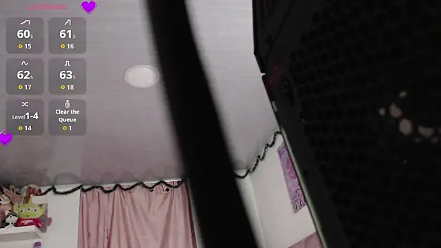 Snapshot of violett_brown9 chatting on 06/12/26, 06:33 violett brown9 online show from 06/12/26, 06:33