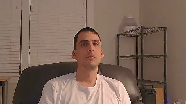 Snapshot of SissyJosh chatting on 02/08/26, 04:21 SissyJosh online show from 02/08/26, 04:21