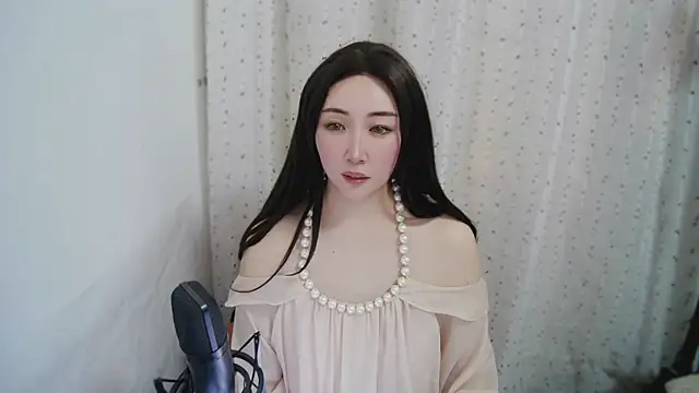 feifei2652 online show from 12/21/25, 04:25