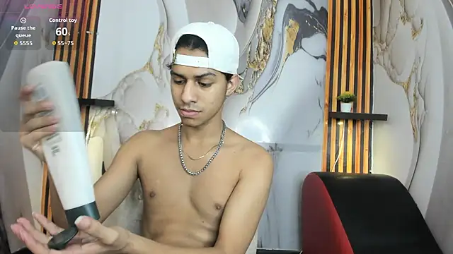 Victor LatinBoy online show from 02/03/26, 11:48