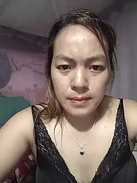 Snapshot of Lucky_cutee chatting on 07/17/26, 08:44 Lucky cutee online show from 07/17/26, 08:44