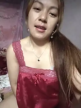 Snapshot of Lucky_cutee chatting on 05/28/26, 05:48 Lucky cutee online show from 05/28/26, 05:48