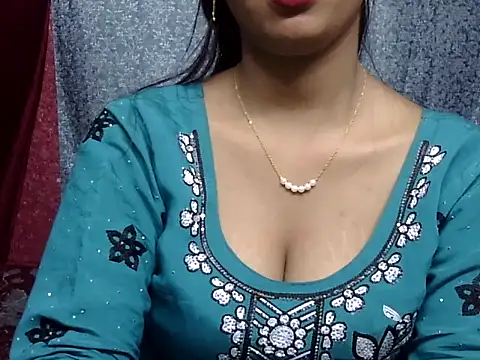 cute Dirty Diva online show from 04/04/26, 03:40