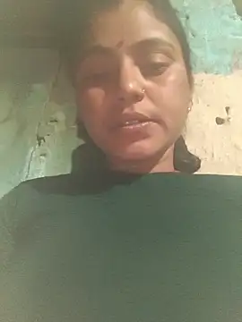 Snapshot of Madhu_cute chatting on 02/25/26, 03:34 Madhu cute online show from 02/25/26, 03:34