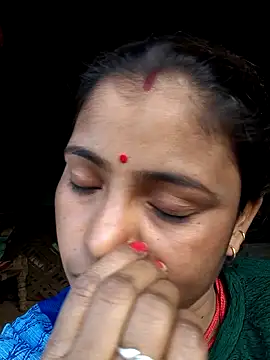 Snapshot of Madhu_cute chatting on 02/07/26, 12:13 Madhu cute online show from 02/07/26, 12:13