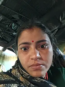 Snapshot of Madhu_cute chatting on 03/02/26, 01:50 Madhu cute online show from 03/02/26, 01:50