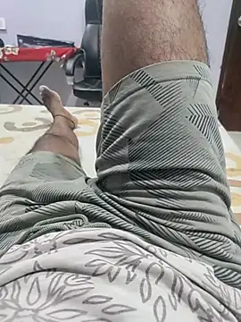 hydhunk26 online show from 04/05/26, 05:03