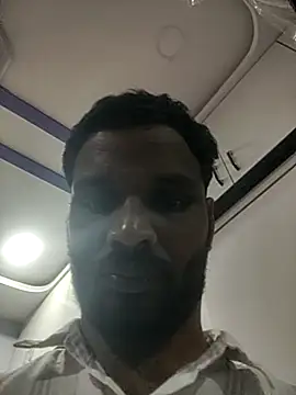 hydhunk26 online show from 12/22/25, 05:57