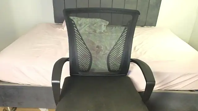 Sofii unicorn online show from 03/08/26, 02:04