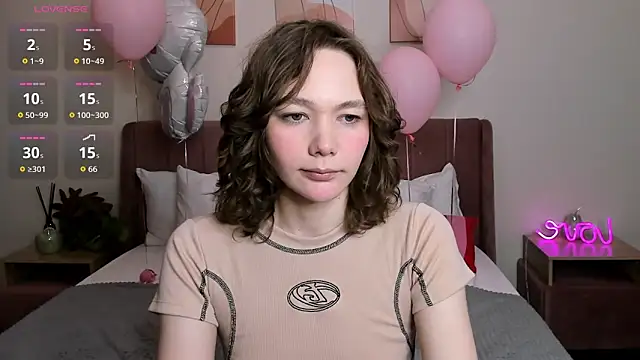 NovaEva  online show from 04/07/26, 12:01