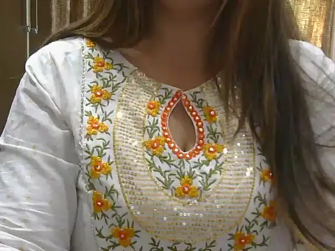 navdeepkour online show from 04/19/26, 04:35