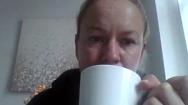 jennyblondeuk online show from 03/27/26, 05:36