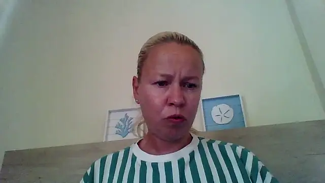 jennyblondeuk online show from 05/10/26, 01:57