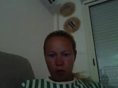 jennyblondeuk online show from 06/30/26, 07:47