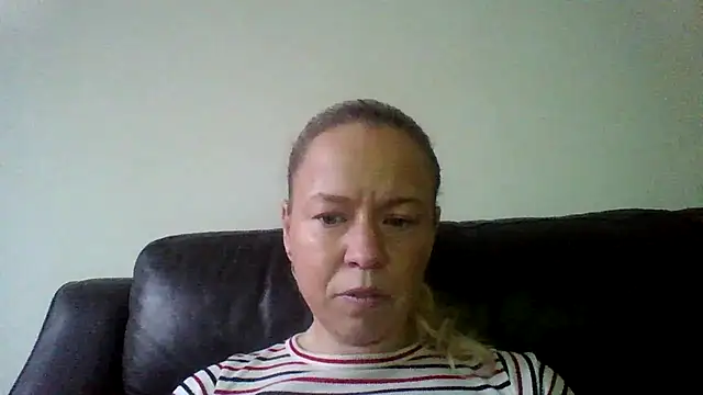 jennyblondeuk online show from 01/18/26, 03:15