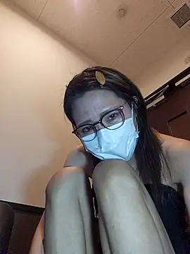 tomatocjin124 online show from 04/03/26, 08:10