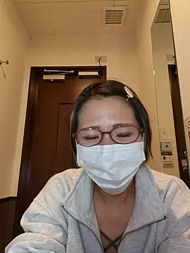 tomatocjin124 online show from 04/02/26, 07:04