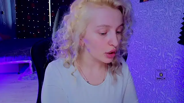 Eva Vibe  online show from 04/05/26, 06:09