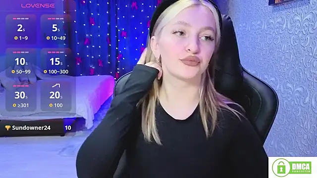 Snapshot of Eva_Vibe_ chatting on 01/18/26, 06:22 Eva Vibe online show from 01/18/26, 06:22