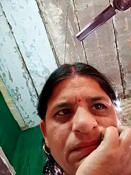 Snapshot of CUTE_Ishpa chatting on 01/17/26, 11:14 CUTE Ishpa online show from 01/17/26, 11:14