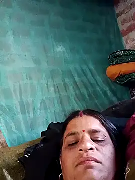 Snapshot of CUTE_Ishpa chatting on 02/07/26, 10:12 CUTE Ishpa online show from 02/07/26, 10:12