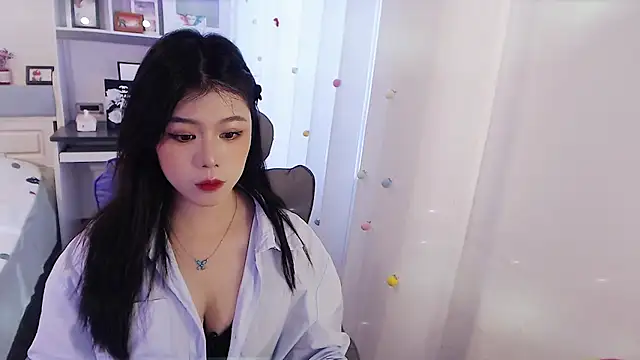 Snapshot of Coke-1996 chatting on 01/14/26, 06:28 Coke-1996 online show from 01/14/26, 06:28