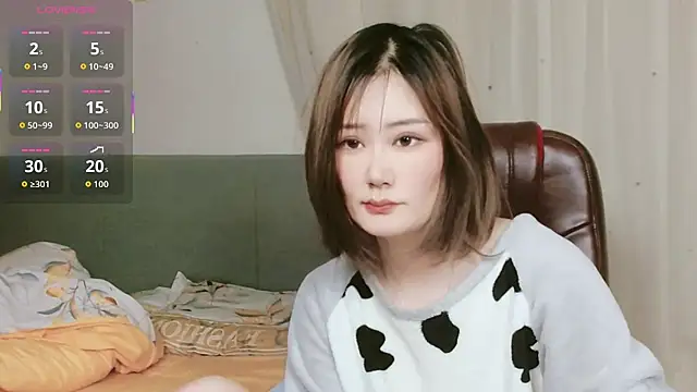 lucynan online show from 02/09/26, 05:11