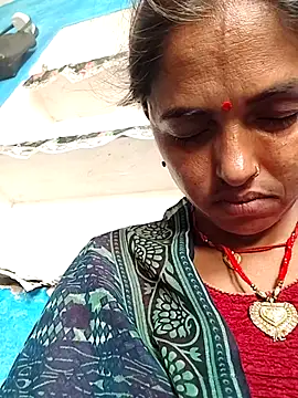 Mahima rani34 online show from 05/18/26, 08:19