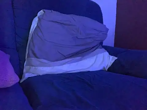 CokeinFr online show from 04/11/26, 08:01