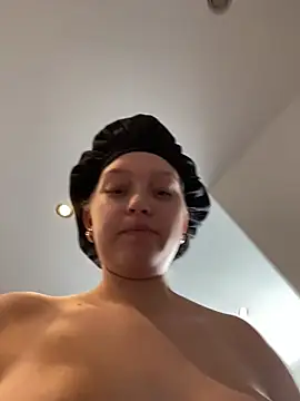 EmmiPemmi online show from 02/28/26, 12:27