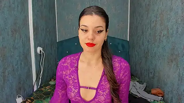 RedAssHottie online show from 03/07/26, 05:58