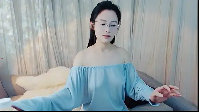 HCOCO online show from 03/21/26, 01:04