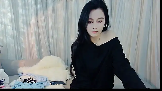 HCOCO online show from 04/10/26, 01:40