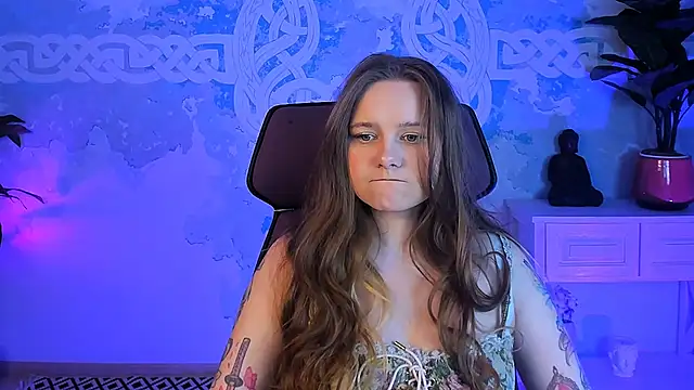 auroranelson online show from 02/10/26, 05:12