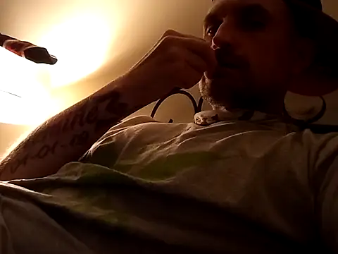 Snapshot of ViciouzzD chatting on 02/27/26, 12:22 ViciouzzD online show from 02/27/26, 12:22