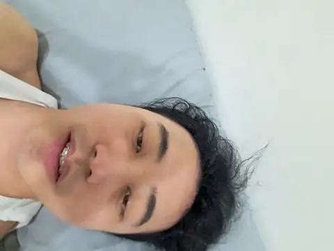 AJIJI1010 online show from 03/25/26, 07:24