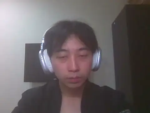 AJIJI1010 online show from 12/22/25, 06:52