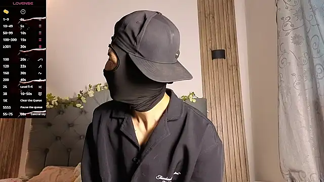 cute emmma online show from 05/06/26, 11:14