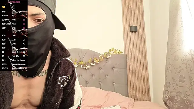 cute emmma online show from 05/18/26, 11:26