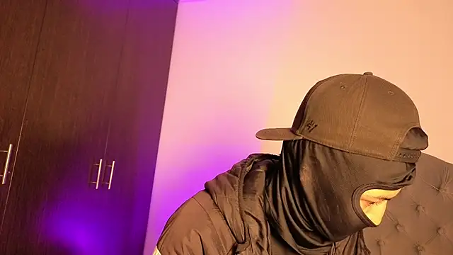 cute emmma online show from 04/11/26, 11:14