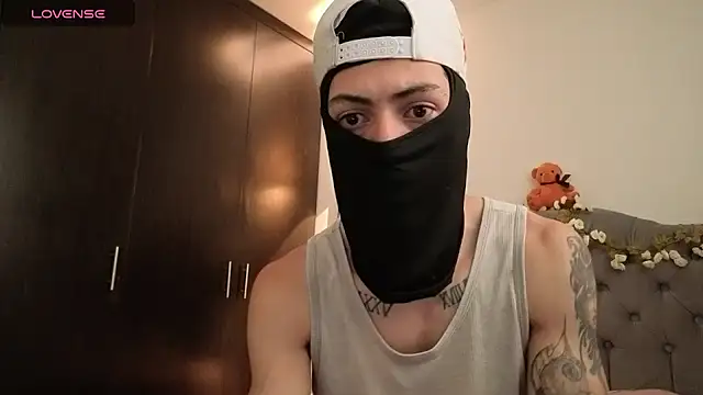 cute emmma online show from 04/26/26, 11:07