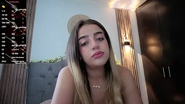 cute emmma online show from 05/29/26, 12:11