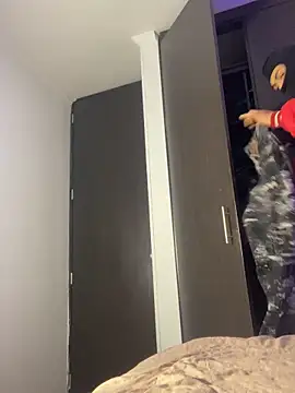 cute emmma online show from 04/07/26, 11:12