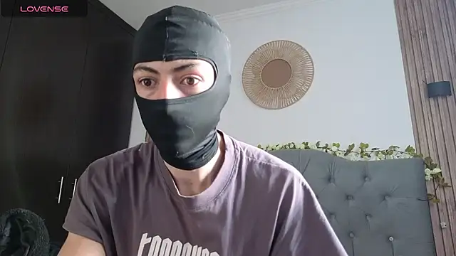 cute emmma online show from 05/22/26, 11:30