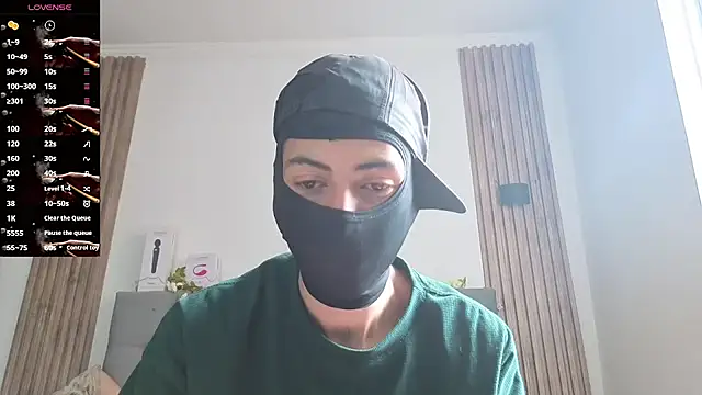 cute emmma online show from 05/19/26, 01:51